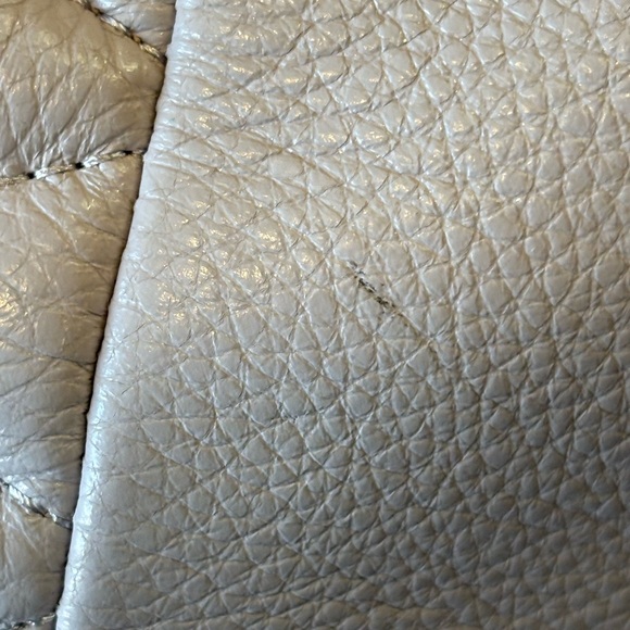 Kate Spade Quilted Beige Leather Shoulder Bag - Picture 4 of 11